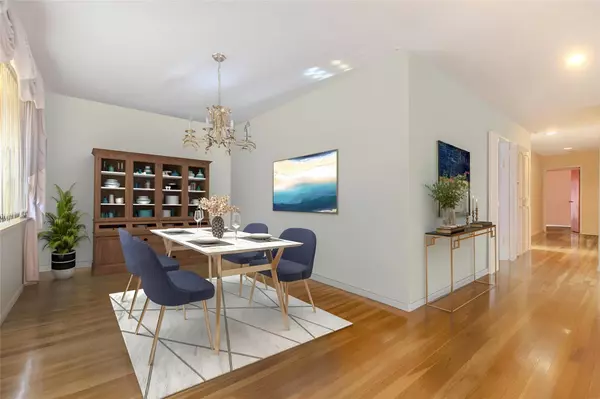 Oakland Gardens, NY 11364,226-18 77 AVE