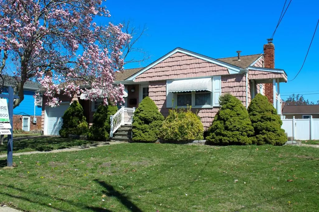 North Babylon, NY 11703,333 O' Connor RD