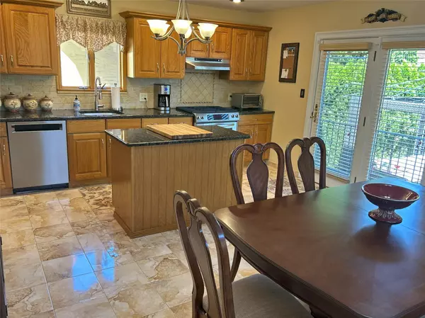 Whitestone, NY 11357,12-44 162nd Street