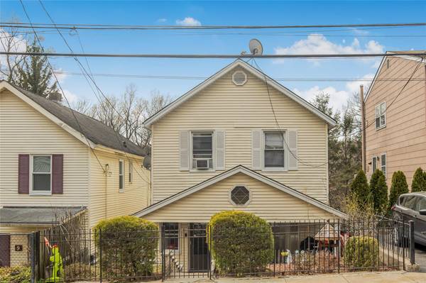 11 Sedgwick AVE, Yonkers, NY 10705
