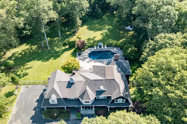 Muttontown, NY 11791,55 Cecilia DR