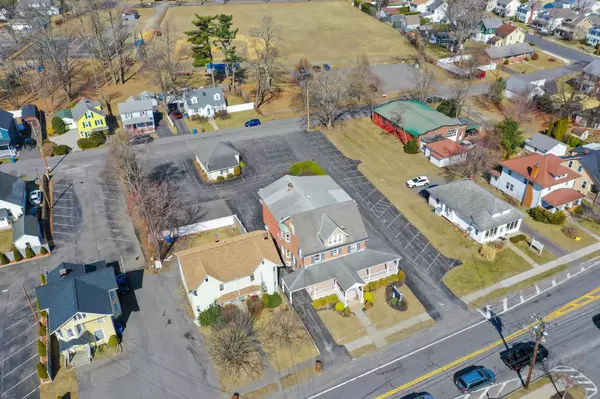 Kingston, NY 12401,411 Albany AVE