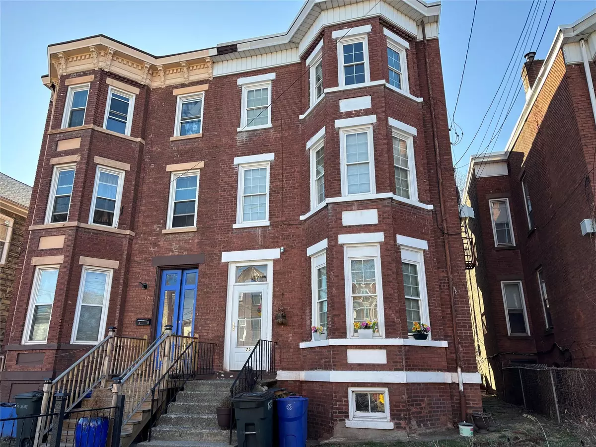 Newburgh, NY 12550,75 Liberty ST #3