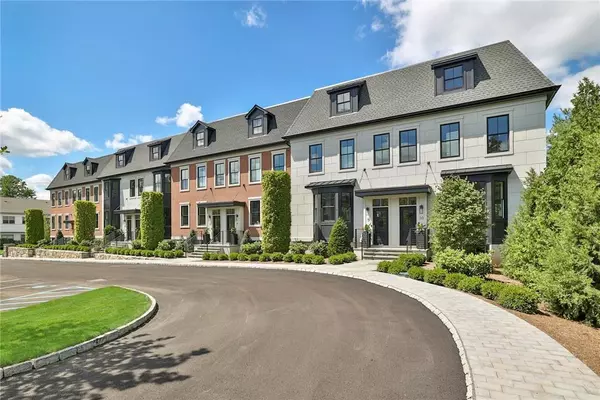 Armonk, NY 10504,162 Bedford RD #15