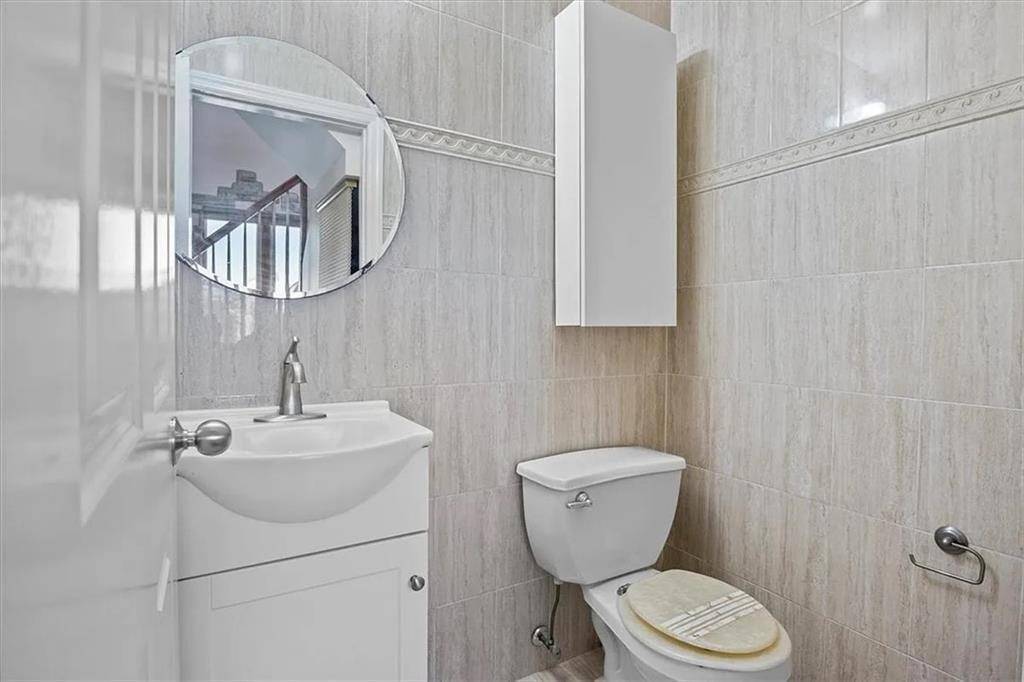 Brooklyn, NY 11235,2934 Brighton 4th ST #4FL