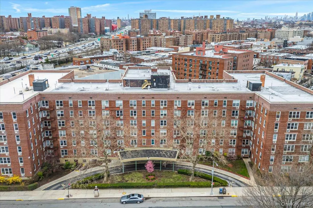 Corona, NY 11368,59-30 108 ST #6D