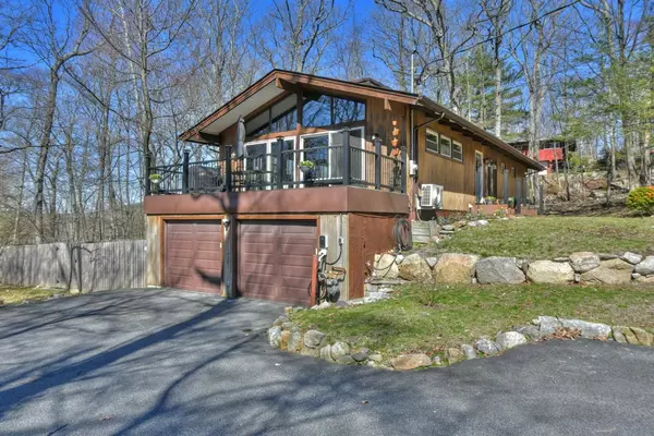 Tuxedo Park, NY 10987,71 Fawn Hill RD