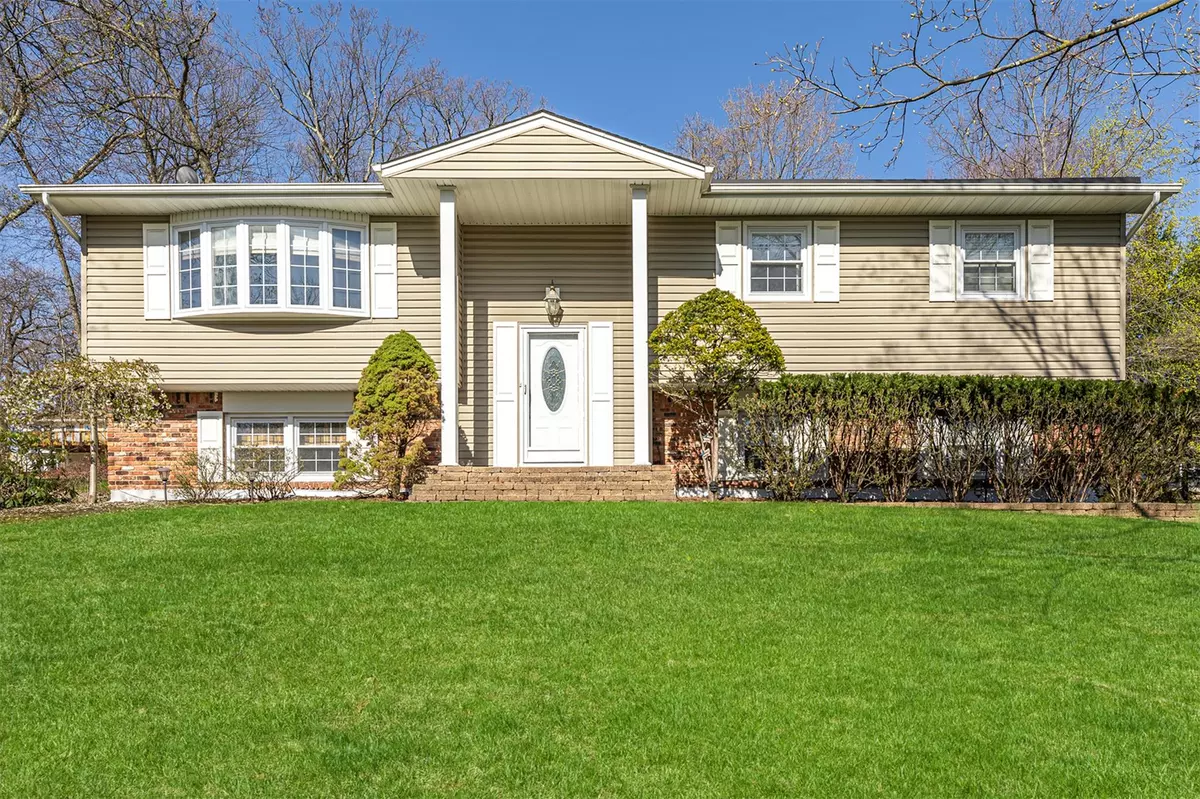 New City, NY 10956,17 Strathmore DR