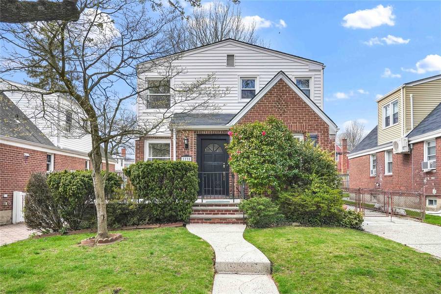 32-28 208 ST, Bayside, NY 11361