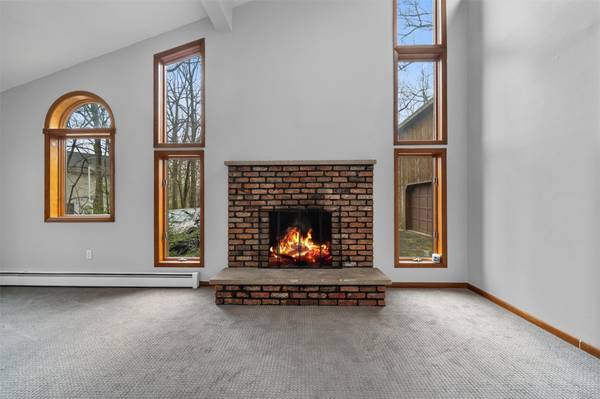 Highland Mills, NY 10930,30 Scaglione CT