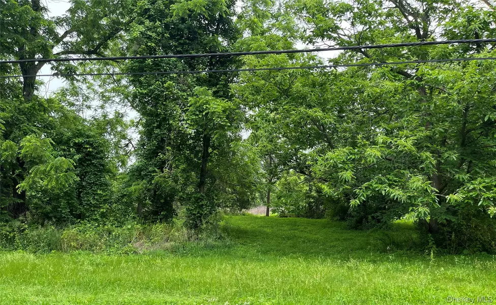 Fingar RD, Call Listing Agent, NY 11944