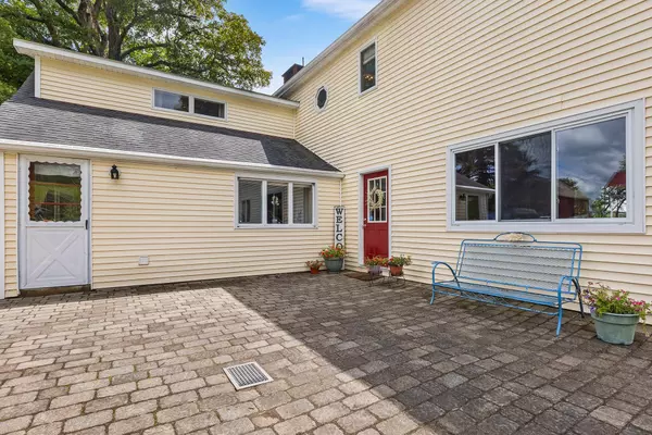 Westtown, NY 10998,37 S Plank RD