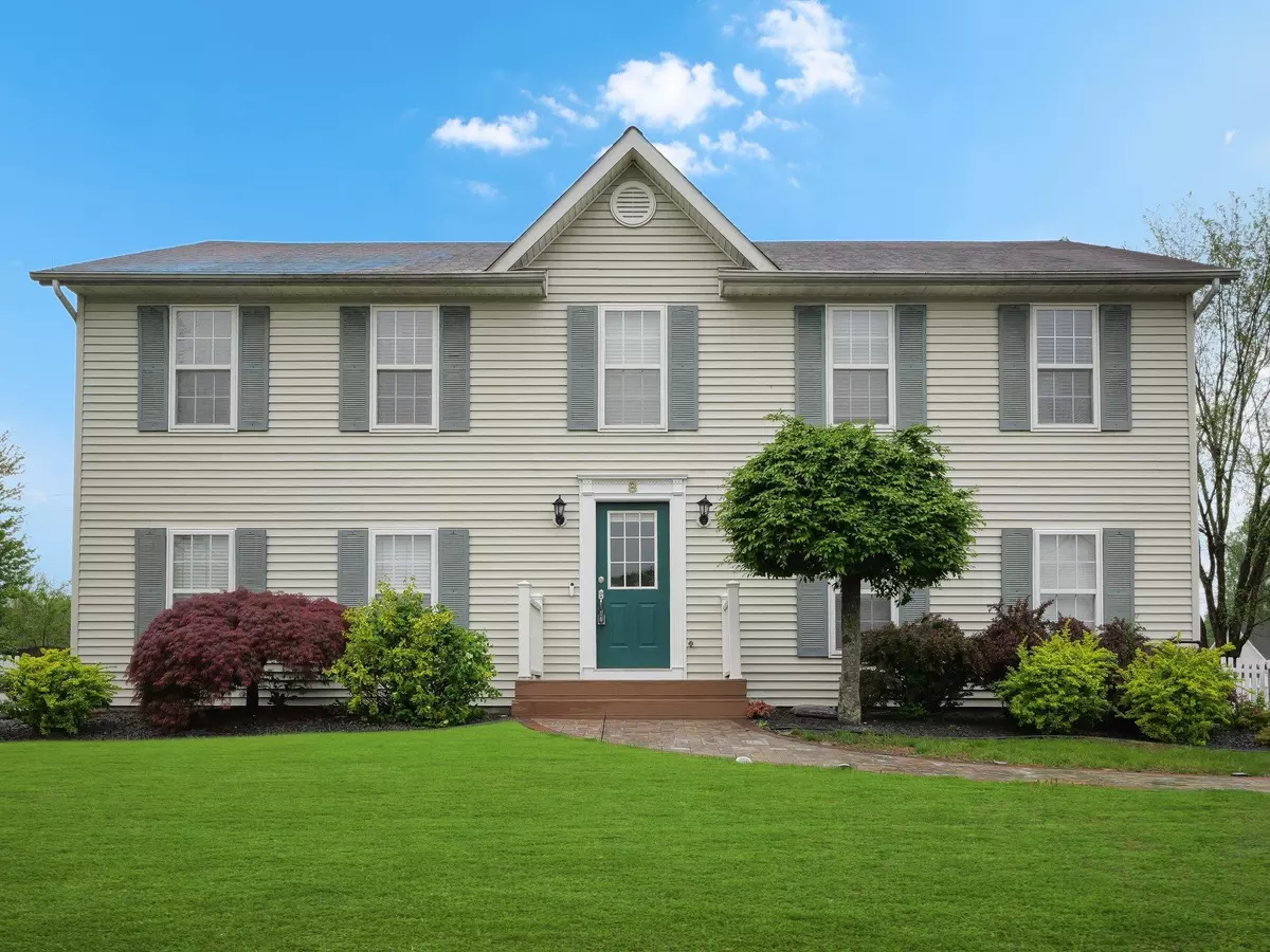 Washingtonville, NY 10992,8 Bernadette WAY