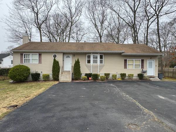 1343 William Floyd Pkwy, Shirley, NY 11967