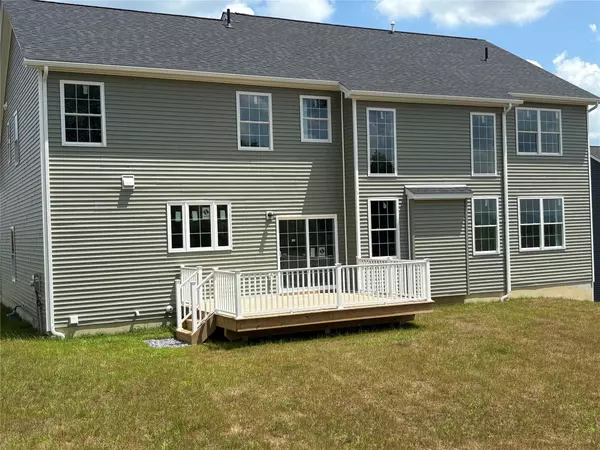 Poughkeepsie, NY 12603,21 Dartmouth DR