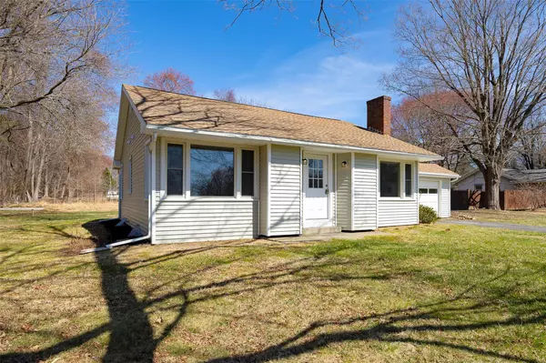 62 Rokeby RD, Red Hook, NY 12571