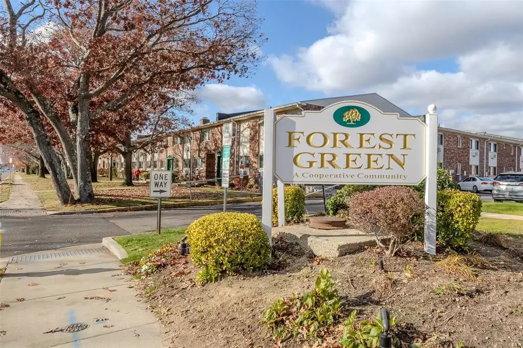 Islip, NY 11751,2435 Union BLVD #7A