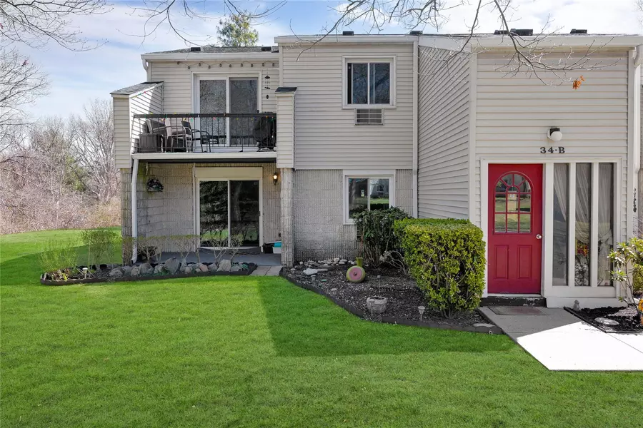 34 Richmond BLVD #1B, Ronkonkoma, NY 11779