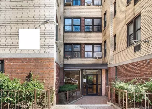 2640 Marion AVE #2E, Bronx, NY 10458