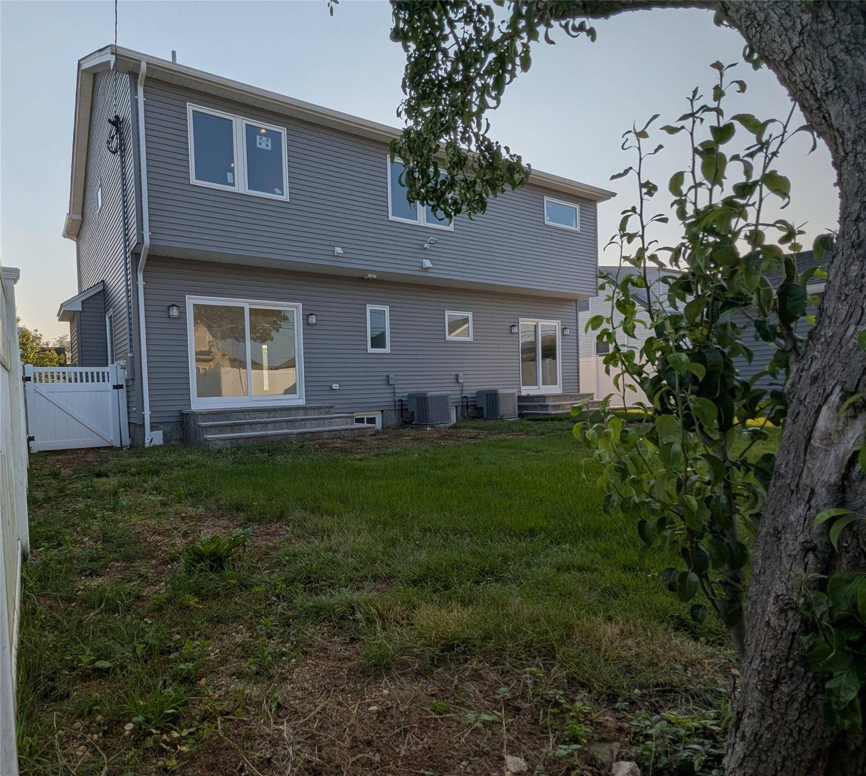 Wantagh, NY 11793,1135 Logan RD