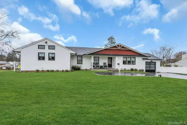 Glen Cove, NY 11542,One Jerry LN