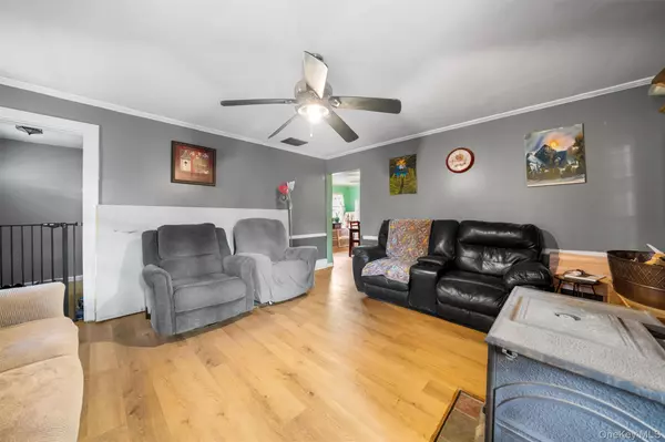 Ellenville, NY 12428,274 Canal ST
