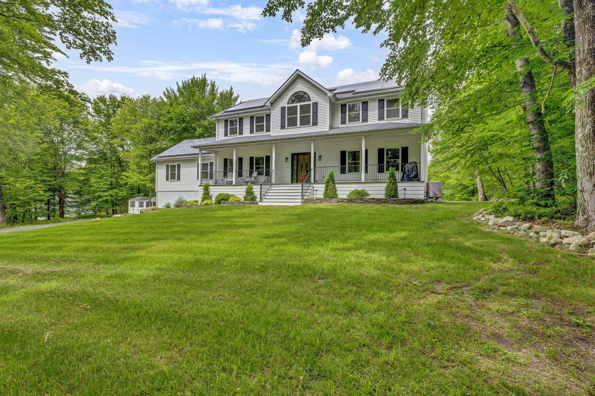 309 Quannacut RD, Pine Bush, NY 12566