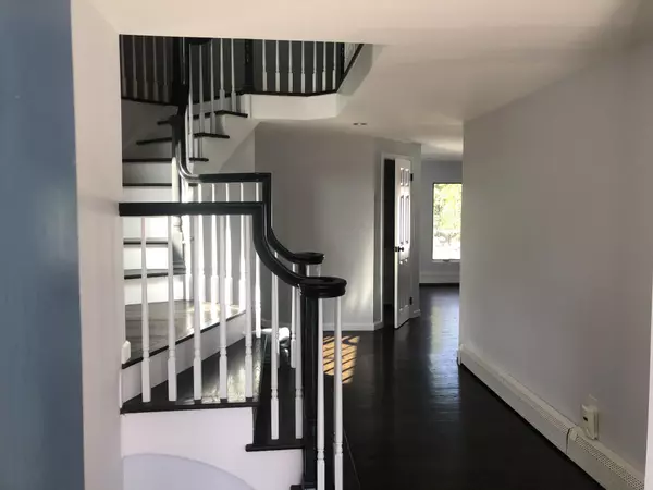East Northport, NY 11731,104 Gail CT