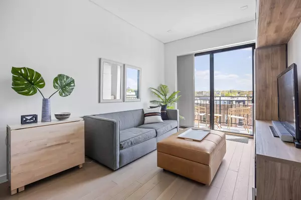 1043 Halsey ST #4, Brooklyn, NY 11207