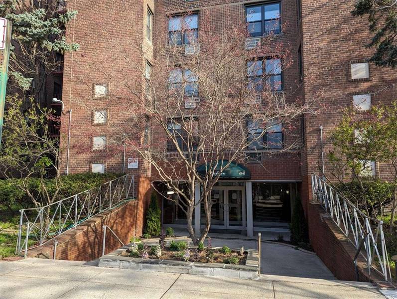 65-15 38th AVE #5P, Woodside, NY 11377