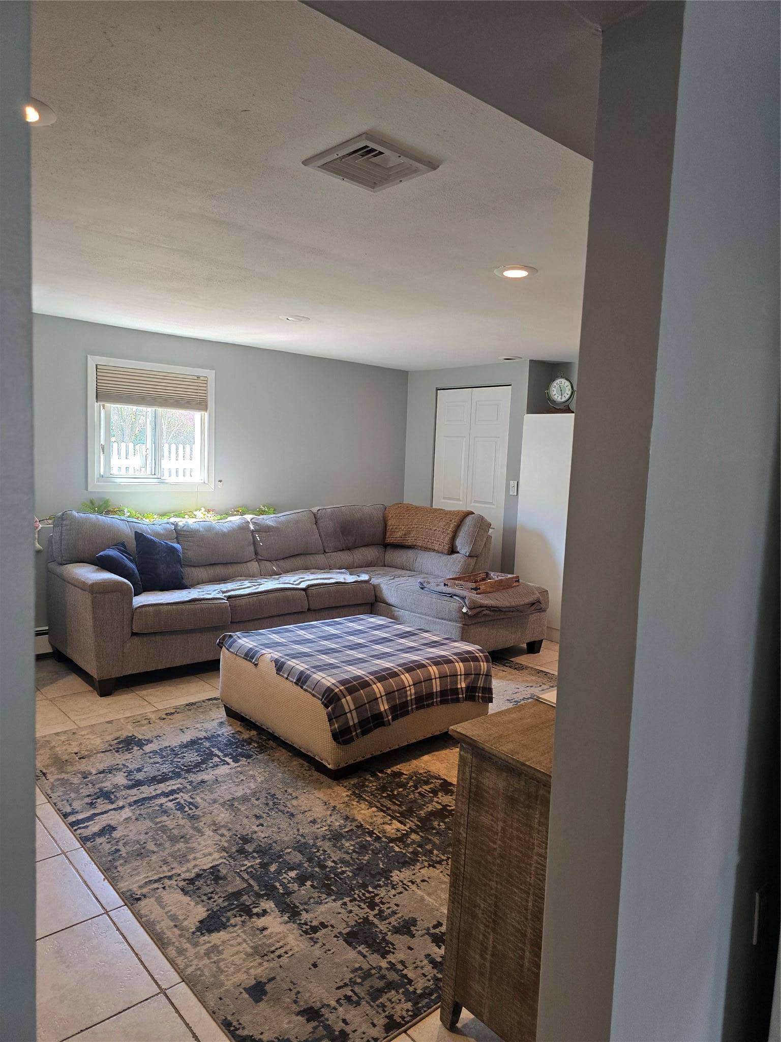 Port Washington, NY 11050,44 Inwood RD #2