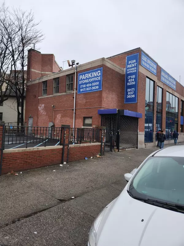 7235 Broadway, Jackson Heights, NY 11372