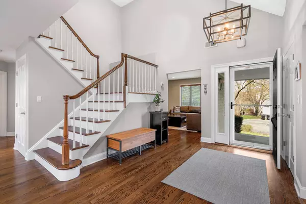 Briarcliff Manor, NY 10510,7 Lewiston CT