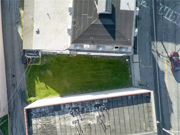 Walden, NY 12586,69 Main ST