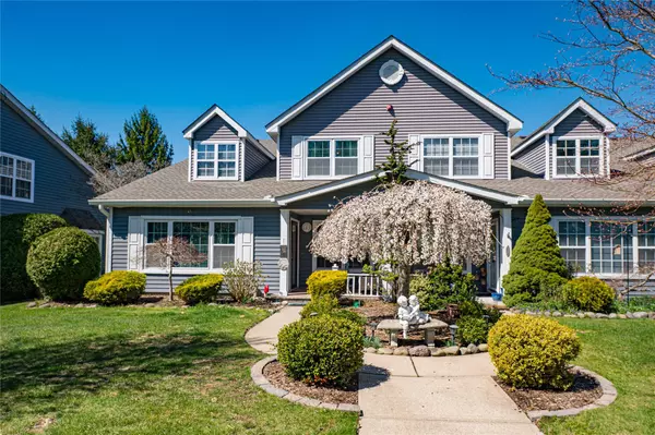891 Spring Lake DR, Middle Island, NY 11953