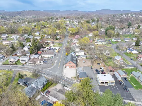 Stony Point, NY 10980,1 Teneyck ST