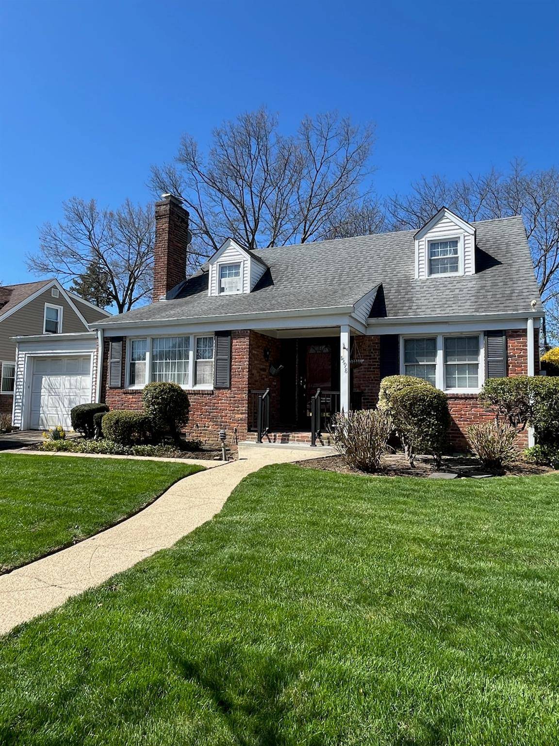 1598 Benedict PL, Baldwin, NY 11510