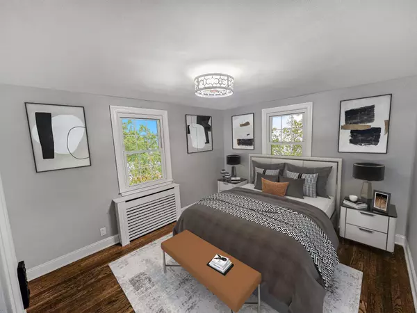 Floral Park, NY 11001,28 Landau AVE