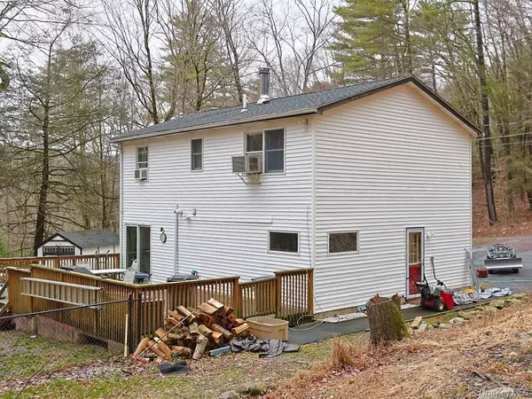 Cuddebackville, NY 12729,68 Kennel RD