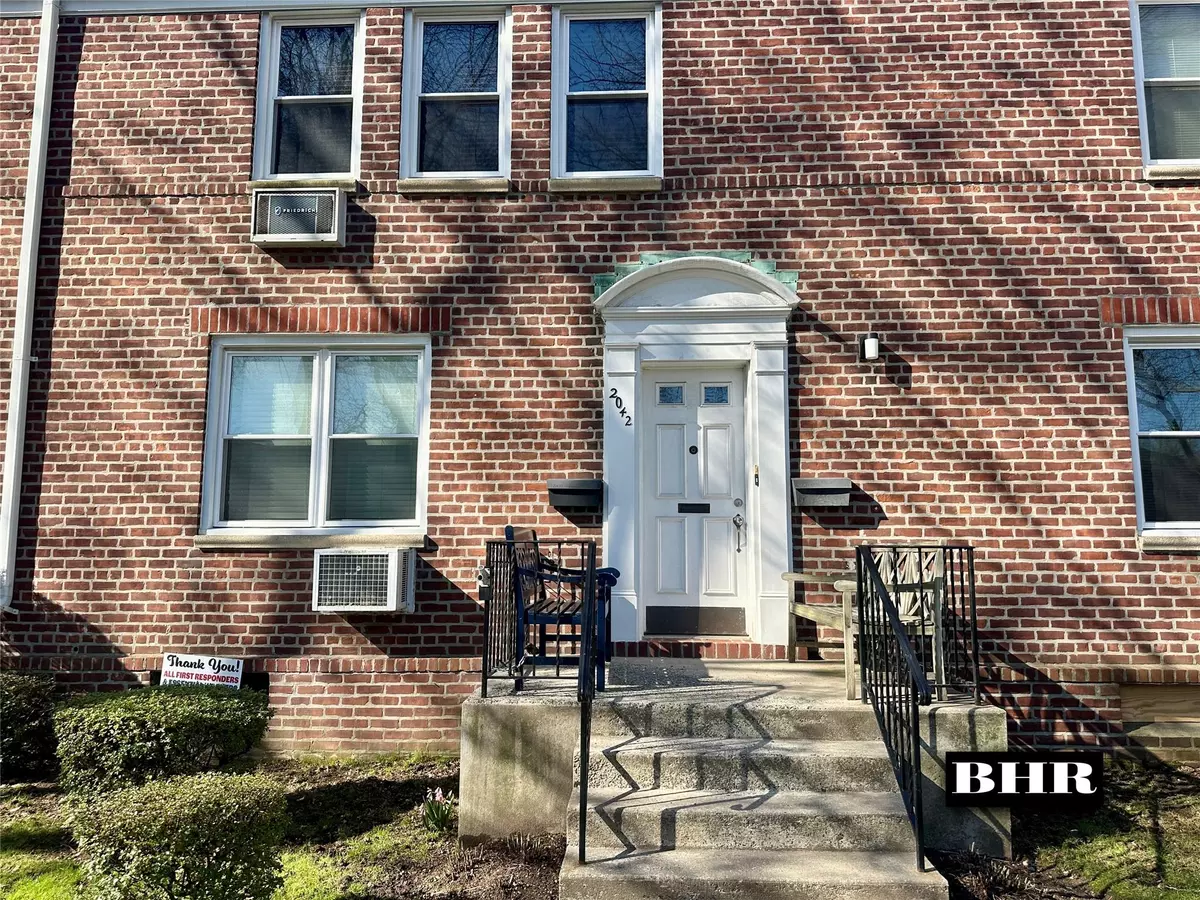 Brooklyn, NY 11234,2042 E 57th ST #98A