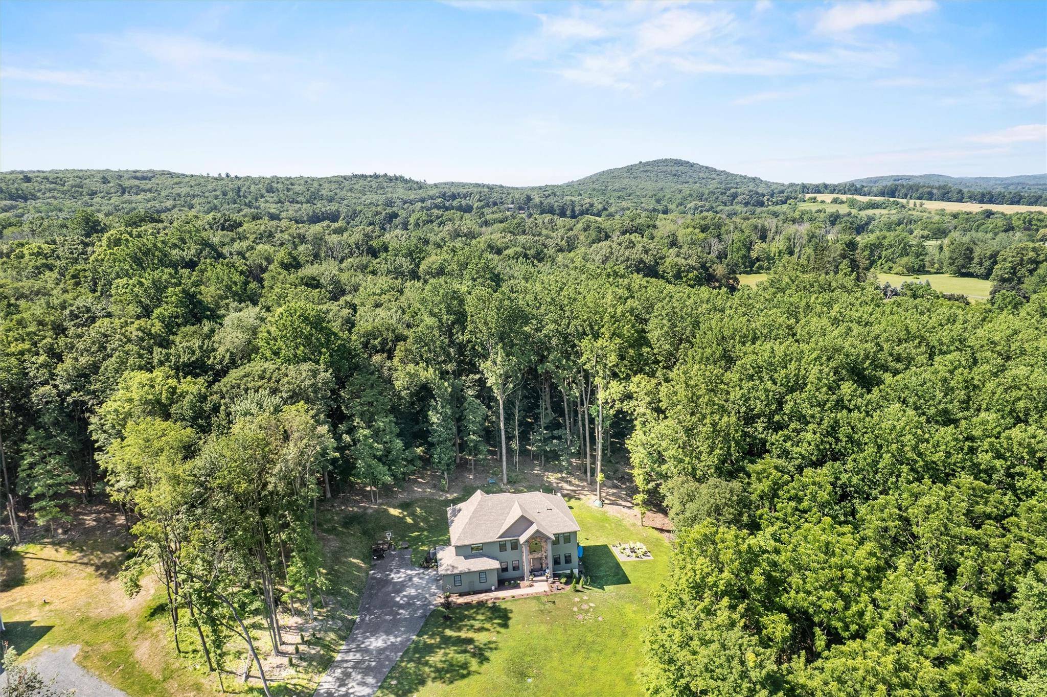 1581 Route 17A, Warwick, NY 10990