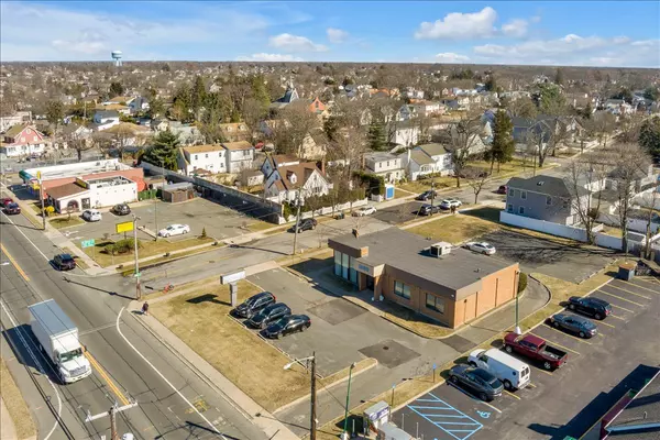 1620 Front ST, East Meadow, NY 11554