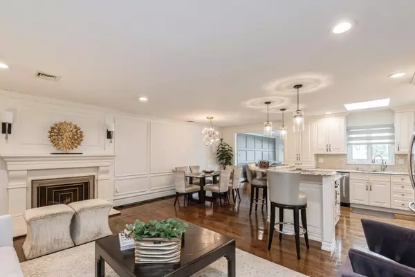 Massapequa, NY 11758,14 Waterview AVE