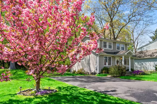 Lake Ronkonkoma, NY 11779,86 Arlington Road