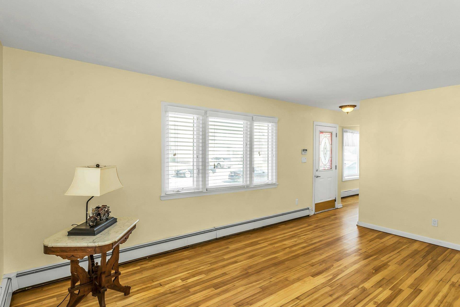 East Meadow, NY 11554,424 Hilda ST
