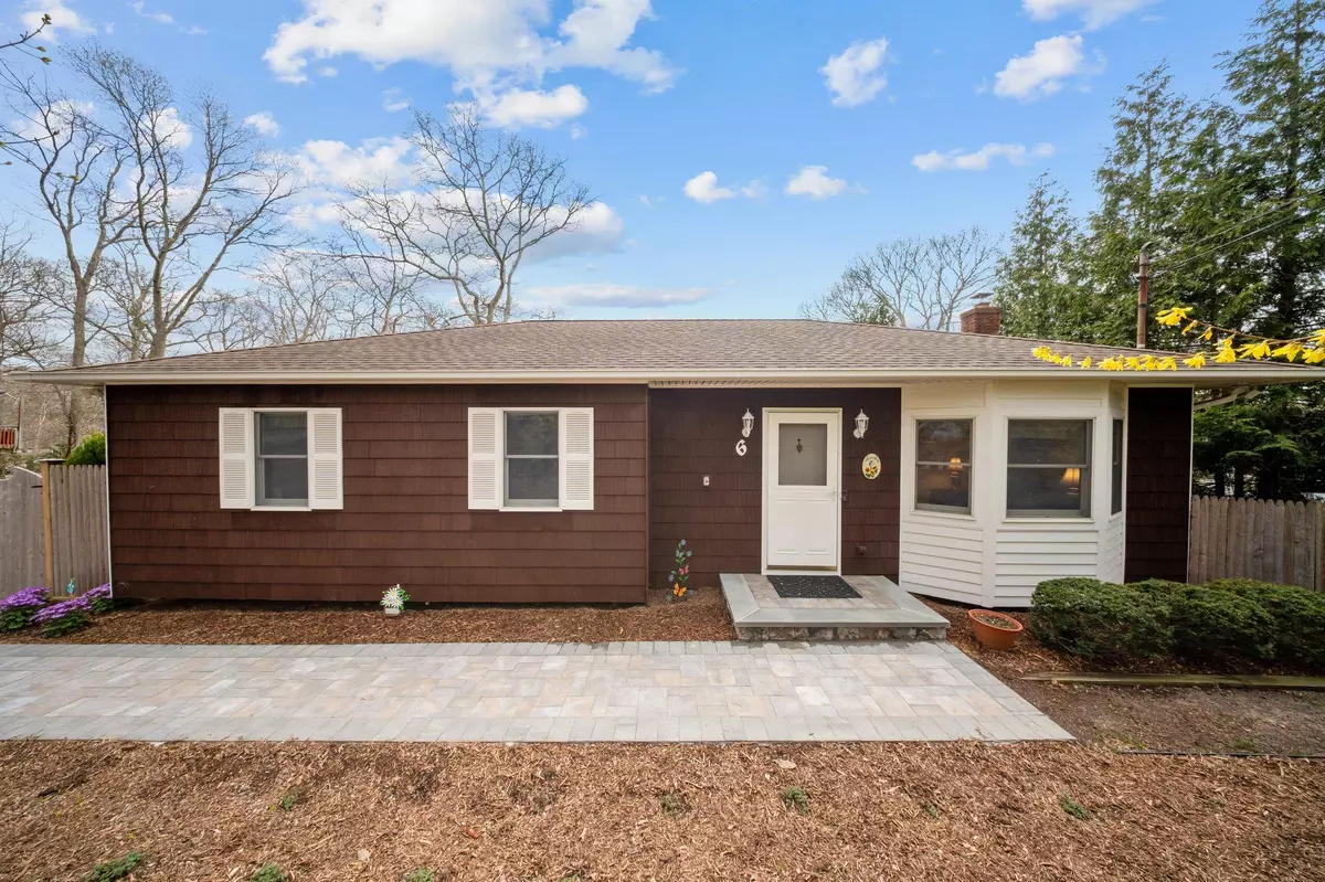 Rocky Point, NY 11778,6 Park DR