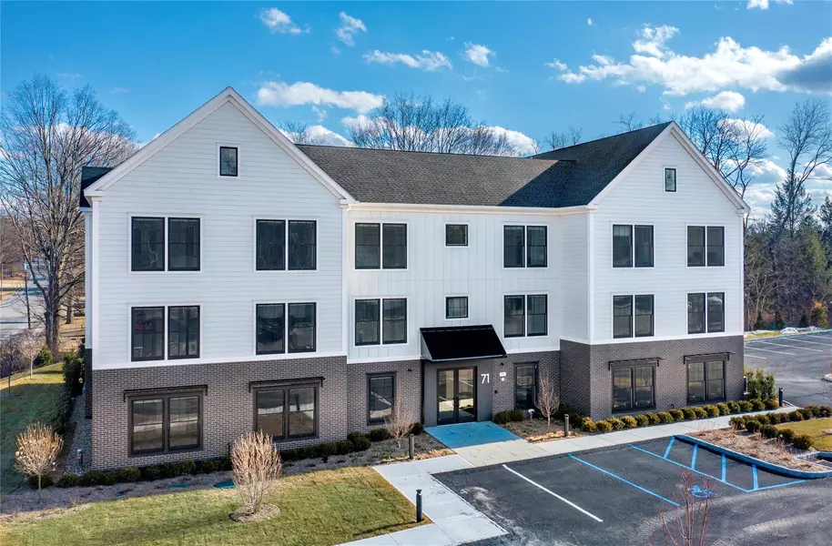 71 E Main ST #102, Pawling, NY 12564