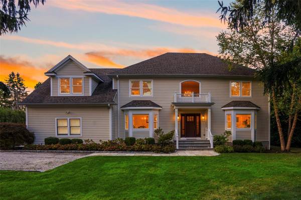 Thornwood, NY 10594,68 Allison LN