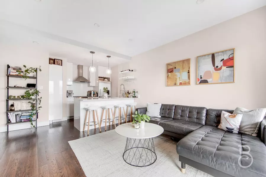 25-13 27th ST #4B, Astoria, NY 11102