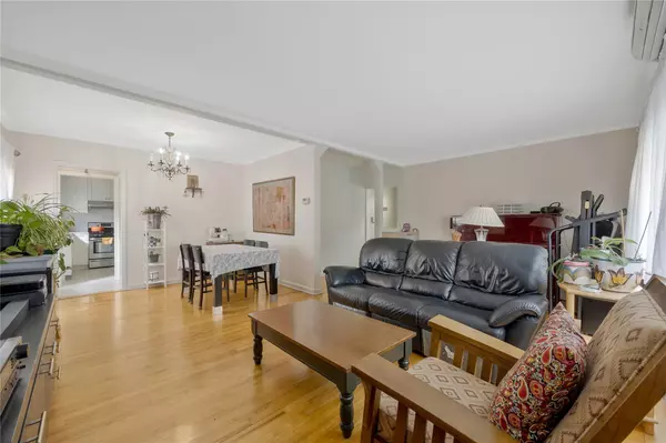 Bayside, NY 11364,6974 230th ST